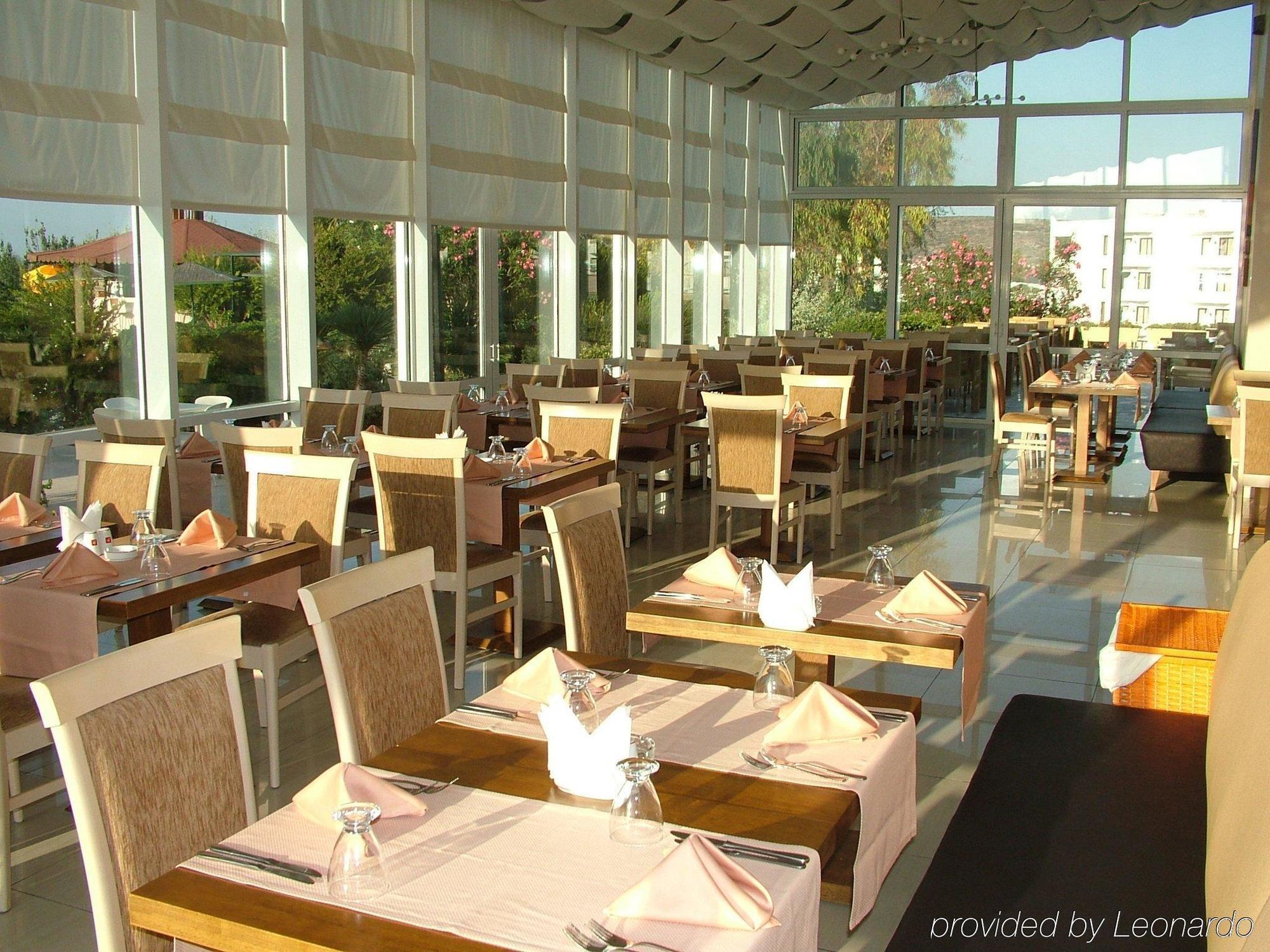 Babaylon Hotel Cesme Nhà hàng bức ảnh
